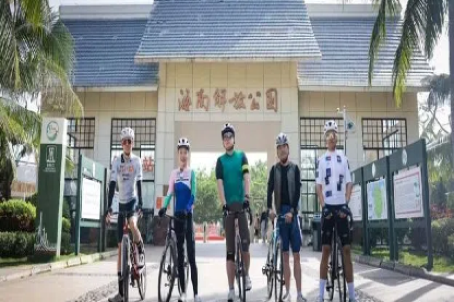 10-Day, 9-Night 800 KM Cycling Adventure: West to East Island Loop